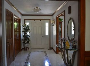 104 Grace Dr, Cranberry Township, PA 16066