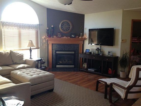 2nd image of 411 Sunbrook St SE