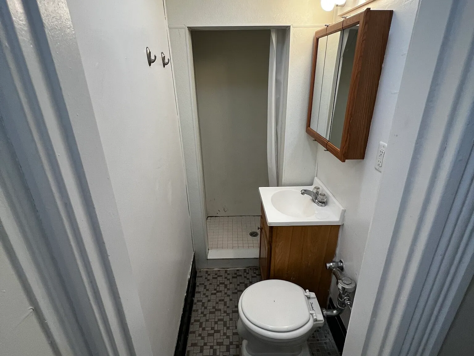 Studio, $1,925 — Photo 4