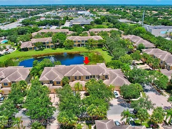 4th image of 6394 Bella Cir Unit 1003