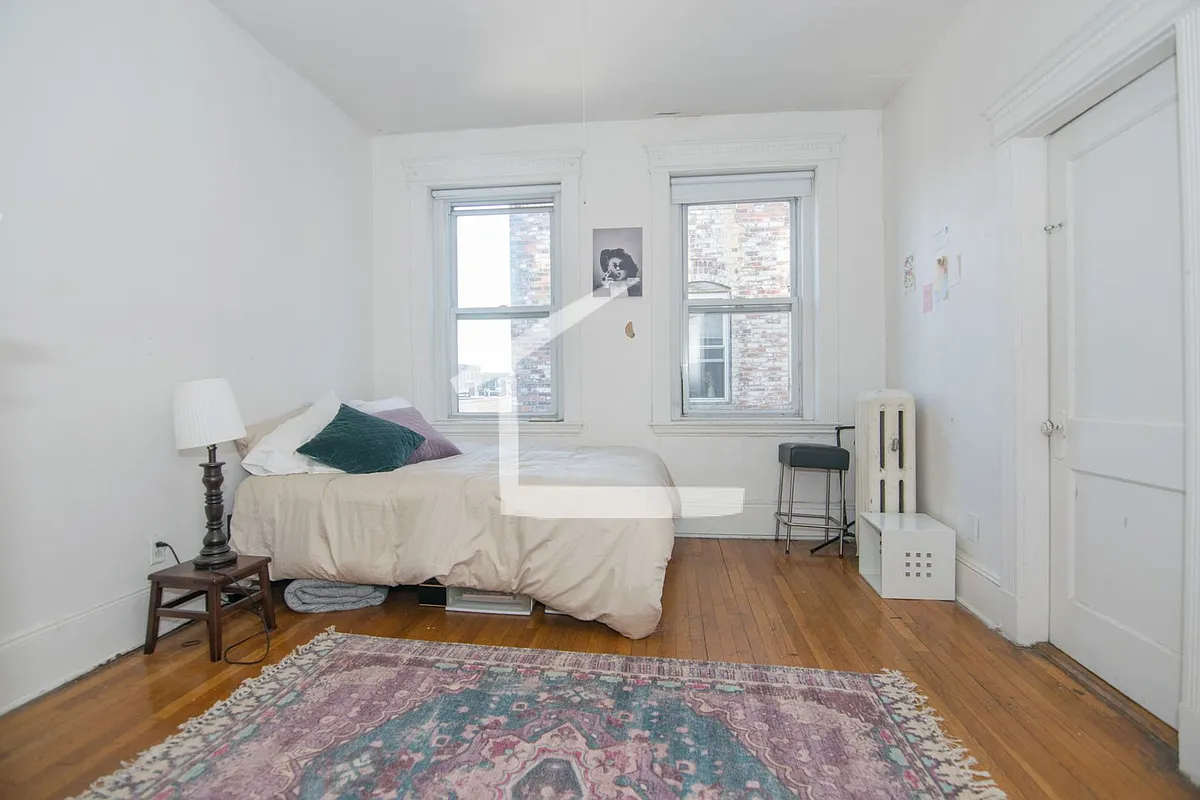 Building Photo - 38 Brighton Ave #22