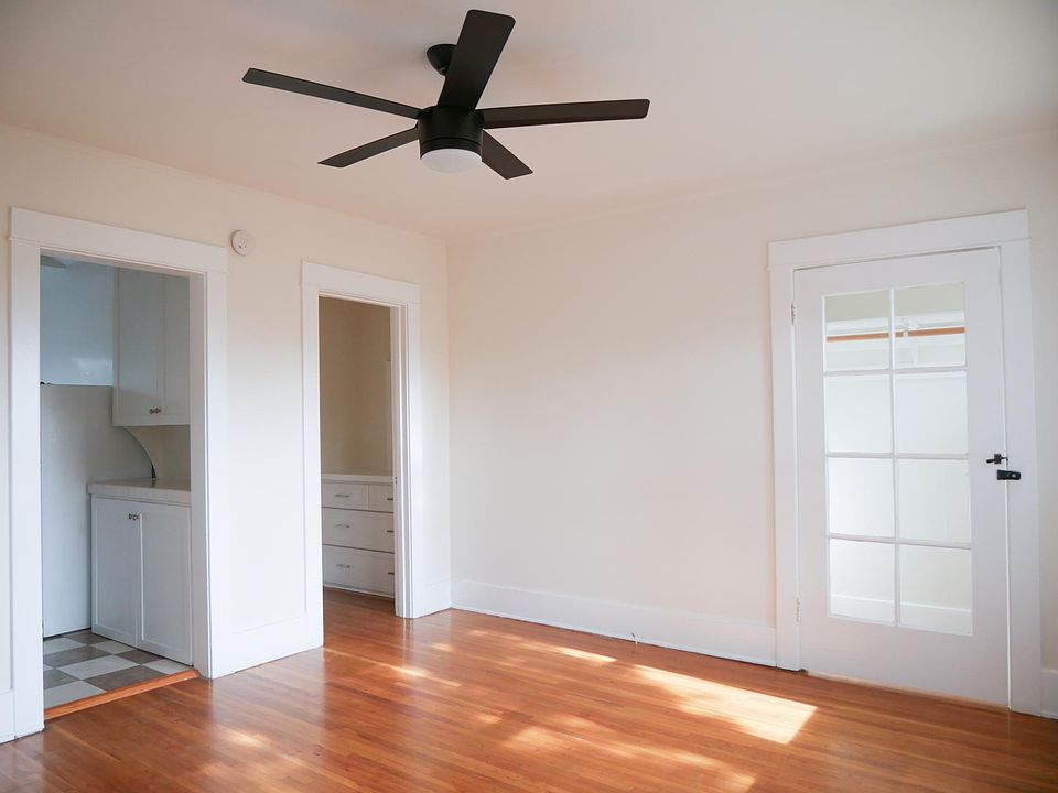 1st image of 819 Kodak Dr