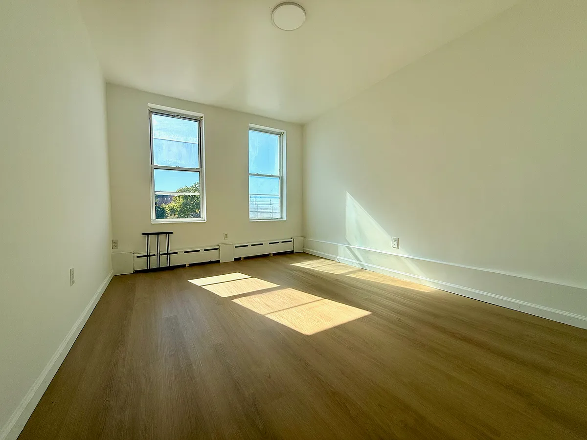 Building Photo - 4202 Avenue J #2A