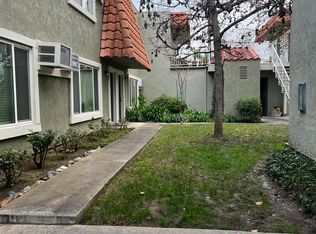 390 S Walnut Ave APT 2, Brea, CA 92821