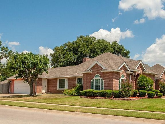 3rd image of 6318 Brookstone Dr