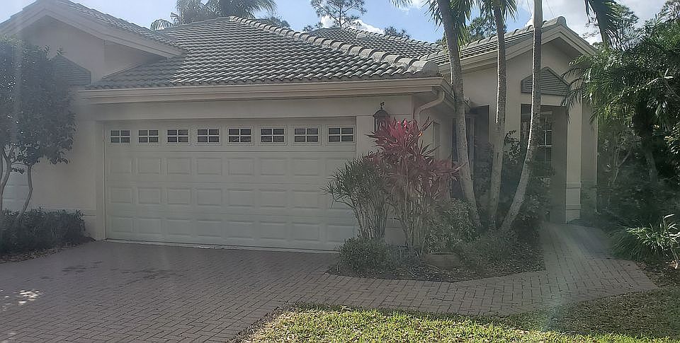 2nd image of 3569 Periwinkle Way