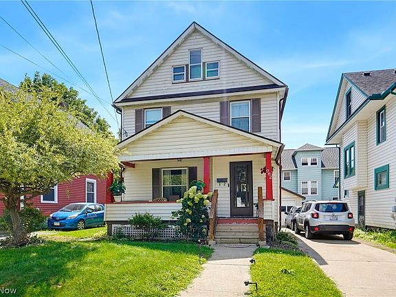 2nd image of 982 W Hopocan Ave