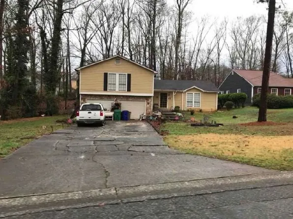 5162 Twin Hickory Ct, Stone Mountain, GA 30088