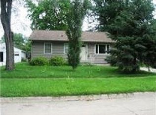 1405 Desmont Dr, Knoxville, IA 50138