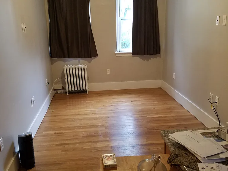 27 Lanark Rd #2 — Photo 4