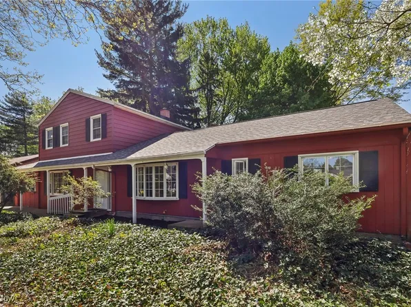 6008 Douglas Dr, Madison, OH 44057