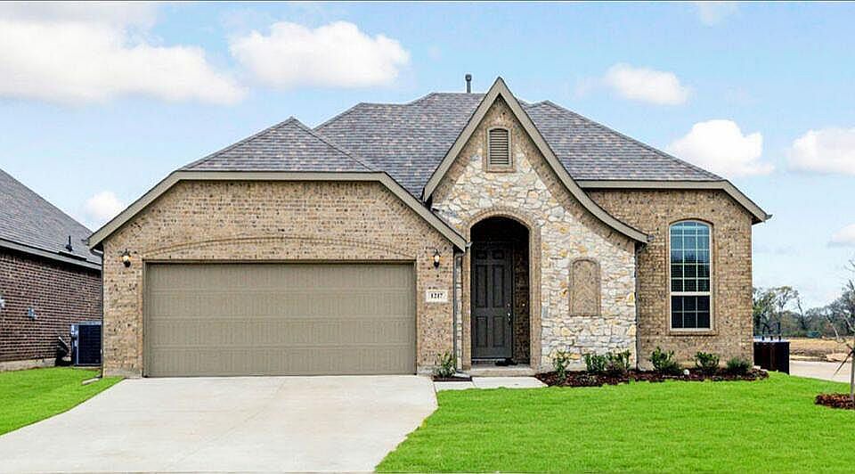 1st image of 1217 Alderwood Dr