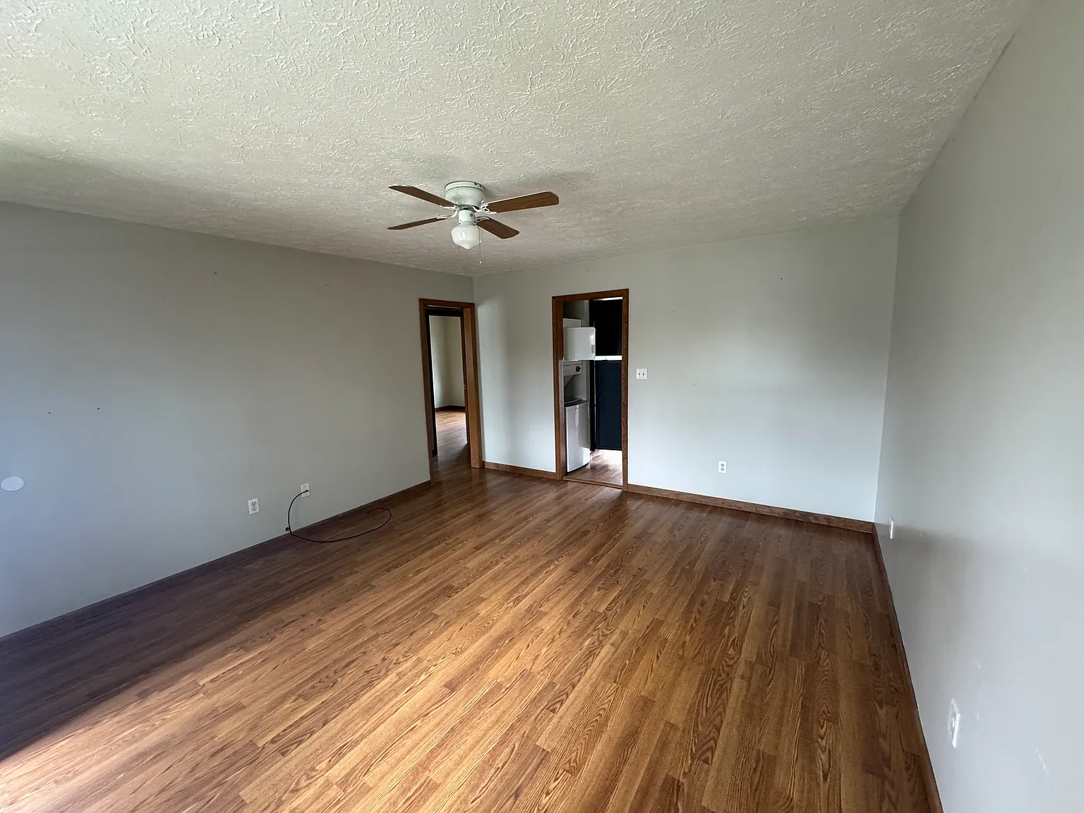 2 bed, $825 — Photo 3