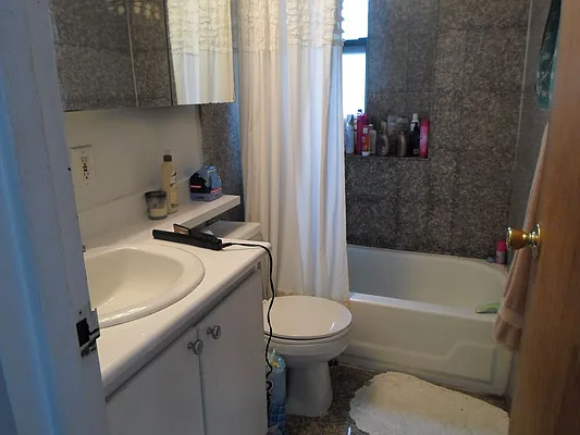 Rented by Sky Management | media 64