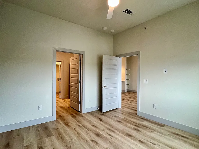 4748 E Parmer Ln #1106 — Photo 10