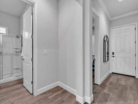 5th image of 1083 Yucca Dr