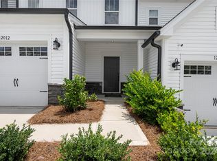 12012 Basking Dr, Charlotte, NC 28214