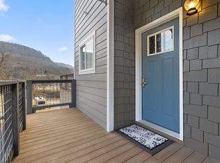 21808 River Canyon Rd #G, Chattanooga, TN 37405