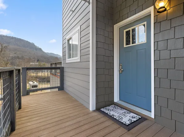 21808 River Canyon Rd #G, Chattanooga, TN 37405