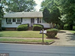 14951 Greymont Dr, Centreville, VA 20120