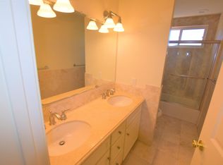 1655 El Camino Real, Palo Alto, CA 94306