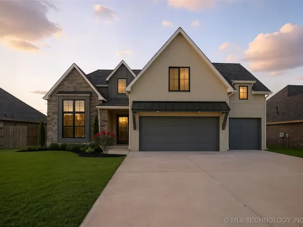 12814 S Cedar St, Jenks, OK 74037