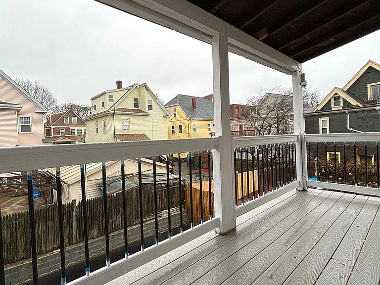 9 Bartlett St #2 — Photo 12