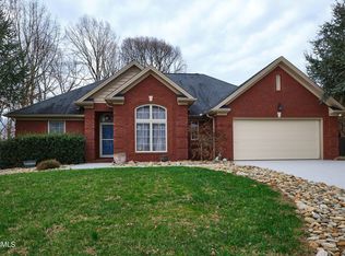 6073 Whisper Ridge Ln #1, Corryton, TN 37721