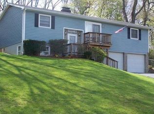 3 Village Ct, Weaverville, NC 28787