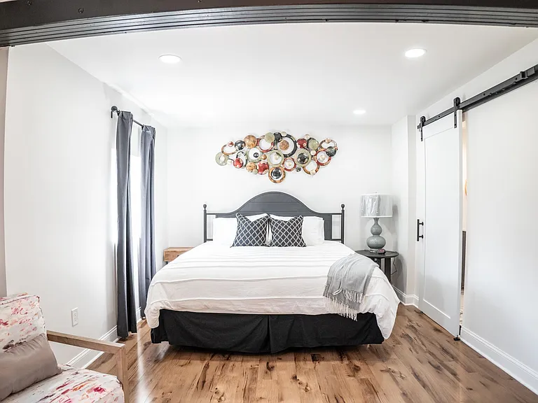 3720 Taft Ave — Photo 13