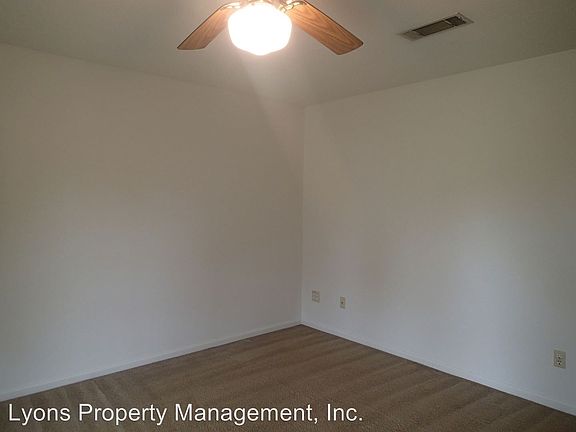 2nd image of 6119 Vinnie Dr APT B