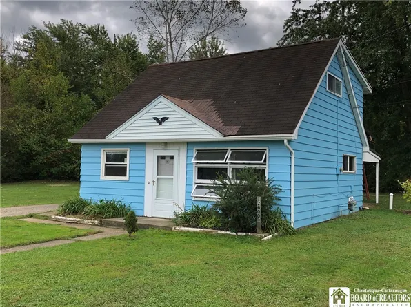 12600 Alleghany Rd, Irving, NY 14081