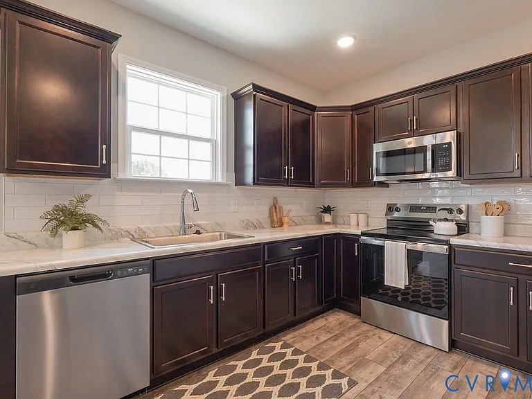 9344 Staples Mill Rd — Photo 8