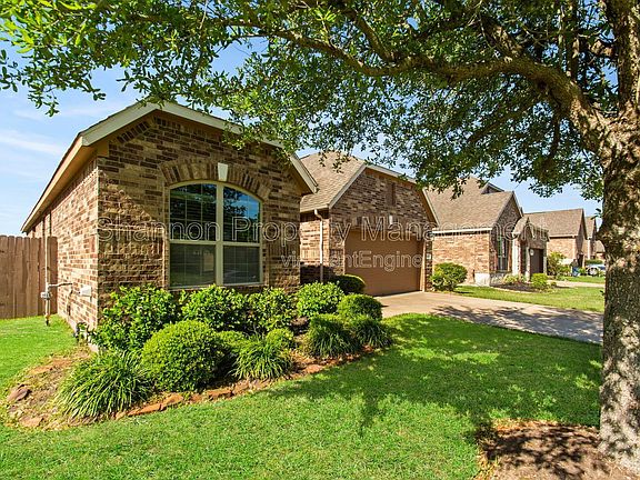 2nd image of 9430 Harmony Lake Ln