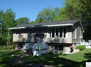 5008 Vermilion Rd, Duluth, MN 55803