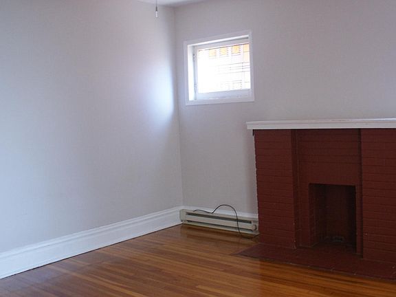 5th image of 5667 Waterman Blvd APT 3S