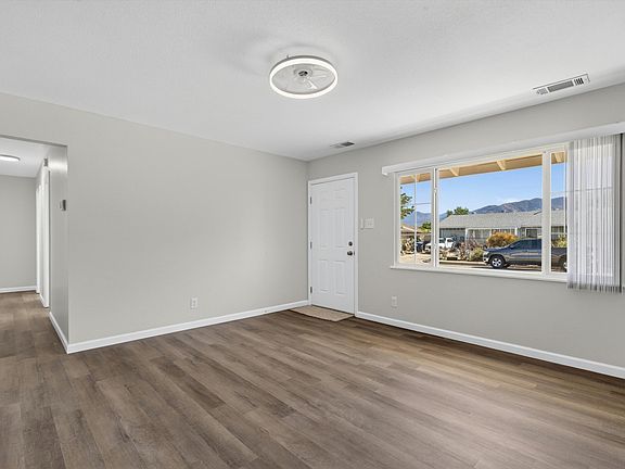 5th image of 329 Mankin St NE