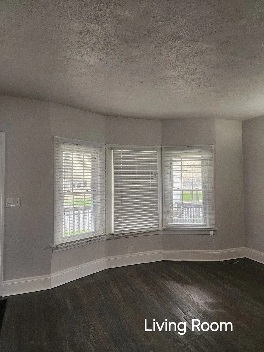 Building Photo - 5301 Biddulph Ave