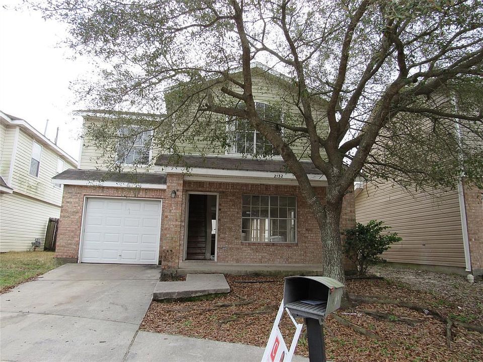 1st image of 2132 Whittier Dr