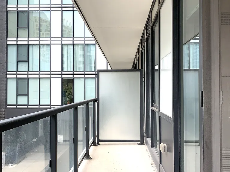 18 Rean Dr #203 — Photo 13