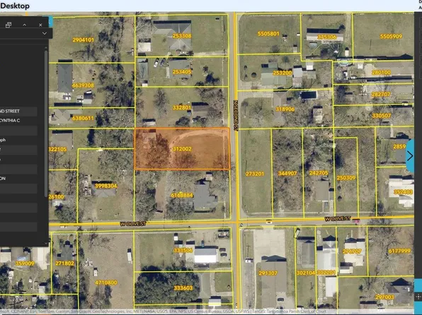 303 N 2nd St, Amite, LA 70422