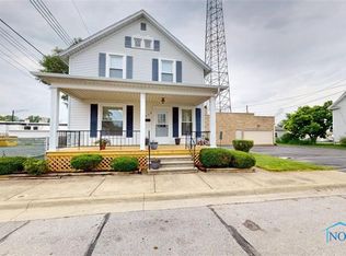 908 Baker St, Fremont, OH 43420