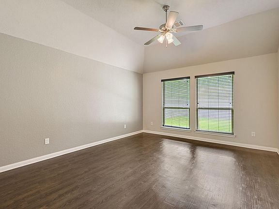 5th image of 2117 Stubbs Dr