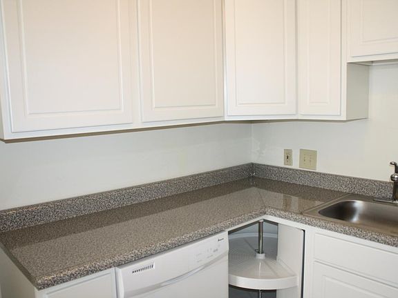 Lots of Cabinet Space
