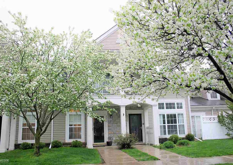 1st image of 25824 Maritime Cir N