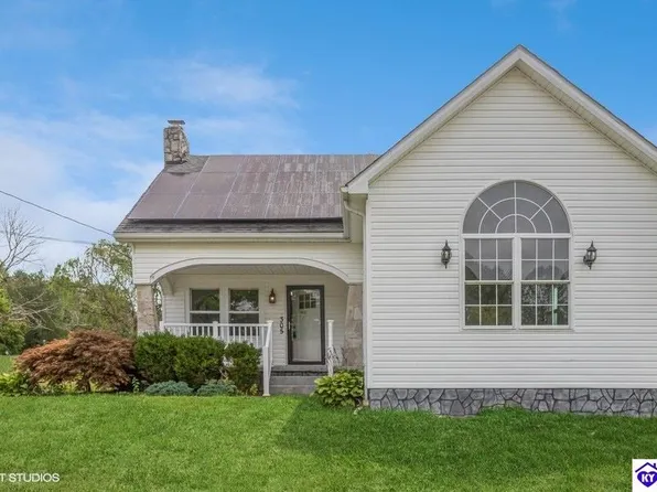 305 S 3rd St, Irvington, KY 40146