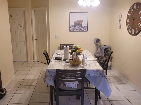 407 N 18th St, Immokalee, FL 34142