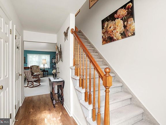 3rd image of 30 Farm Road 4
