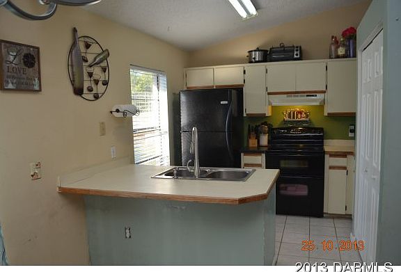 2nd image of 3155 Lynnhaven St