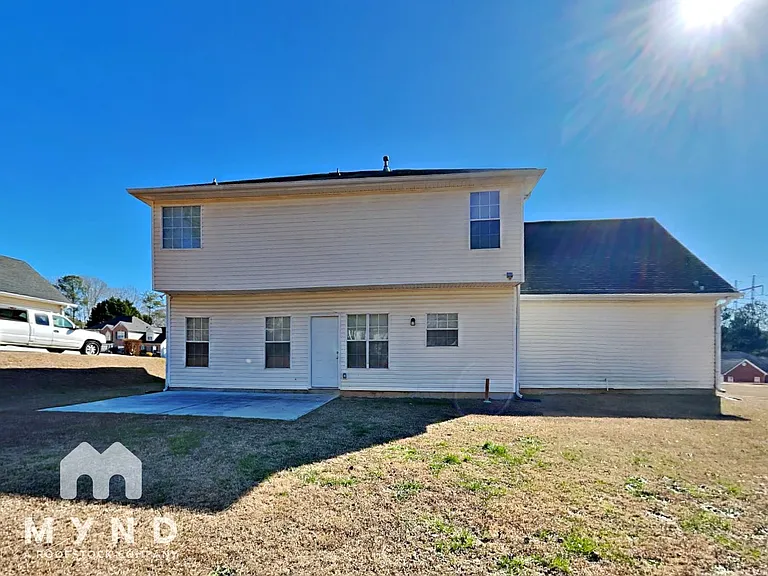 6473 Wellesley Dr — Photo 22